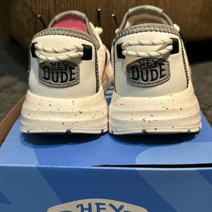 Brand new hey dude sirocco w sport stripe